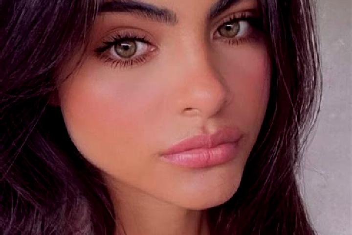 Kinsley, 38, a brunette grey-eyed indian companion based in Savarabad. Offering Dinner Date, Tantra, Overnight, Duos. Available for incall and outcall, day a...