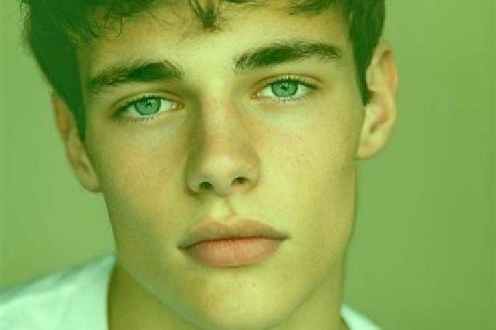 Kinsley, 38, a red brown-eyed caucasian companion based in Al Juwayyidah. Offering A-Level, Roleplay, Overnight, BDSM, Prostate Massage. Available for incall...