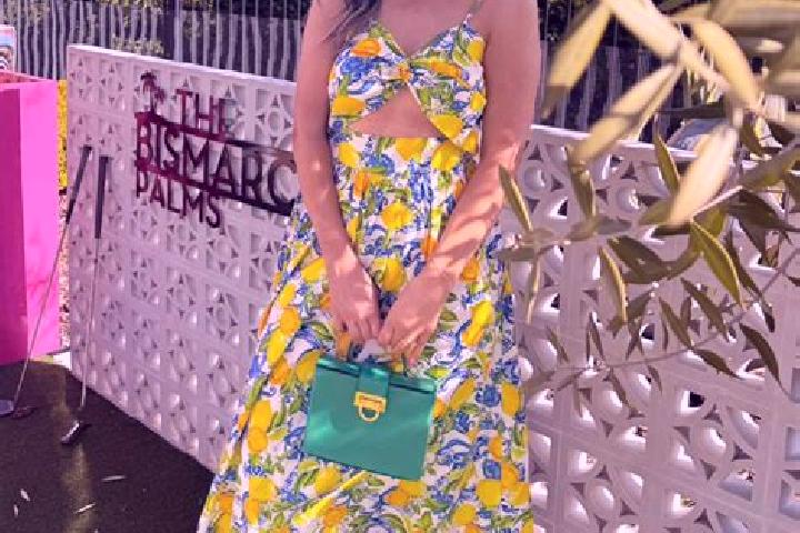 Kinsley, 38 — Escort in Karapuercek, Turkey