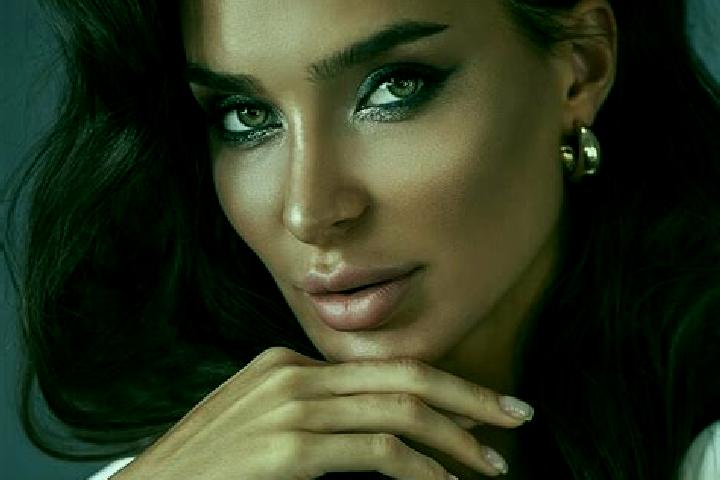 Kinsley, 38 — Escort in Kushnarenkovo, Russia