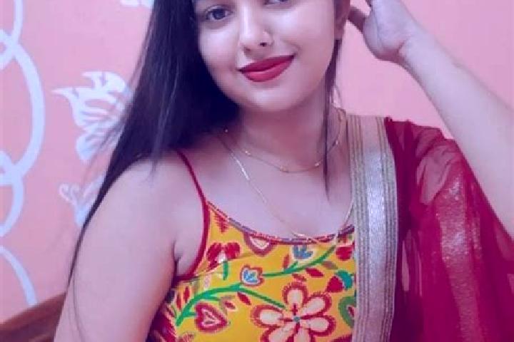 Kinsley, 39 — Escort in Bhiwani, India