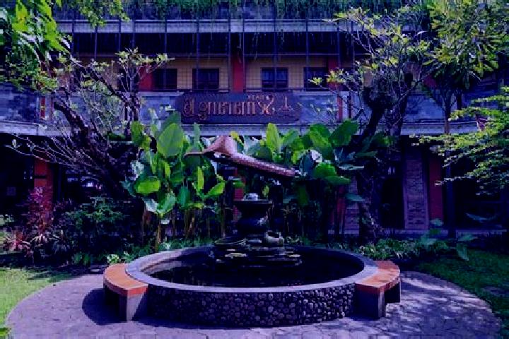 Kinsley, 39 — Escort in Brumbung Laok, Indonesia