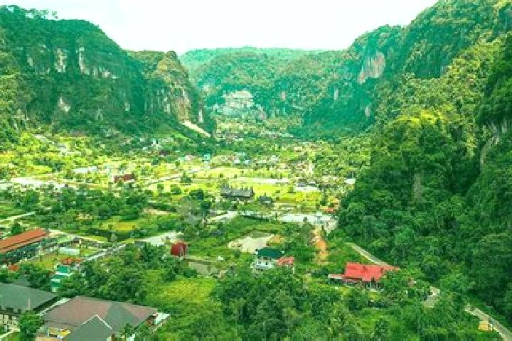 Kinsley, 39 — Escort in Harau, Romania
