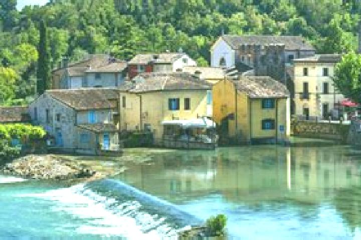 Kinsley, 39 — Escort in Ponti sul Mincio, Italy