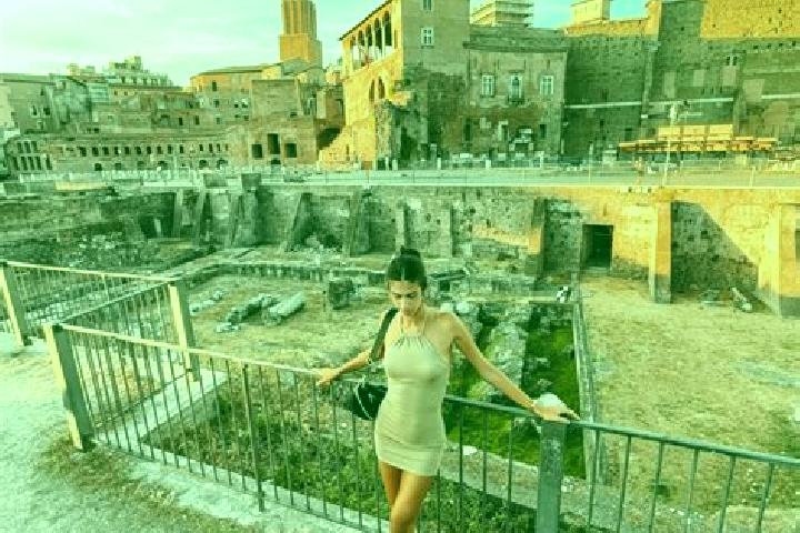 Kinsley, 39 — Escort in Rivoli, Italy