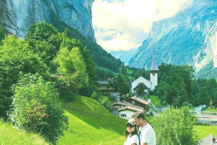 Kinsley, 39 — Escort in Schwerzenbach, Switzerland