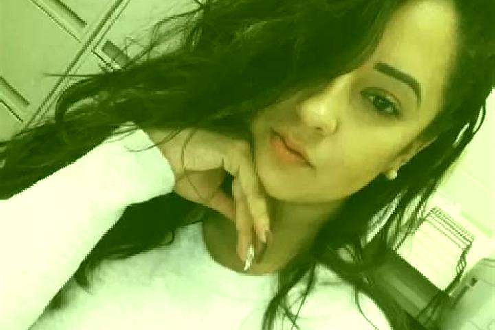 Layla, 20, a black amber-eyed caucasian companion based in San Vicente de la Sonsierra. Offering Couples, CIM, Striptease. Available for incall and outcall, ...