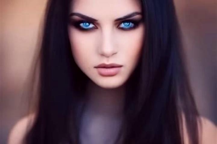 Layla, 20, a black dark-eyed caucasian companion based in Hobartville. Offering Fetish, Massage, Domination, Party Girl, Travel Companion. Available for inca...