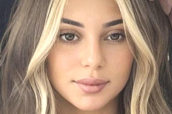 Layla, 20, a blonde brown-eyed middle eastern companion based in Balki. Offering Massage, Deep French Kissing, Overnight, Couples. Available for incall and o...