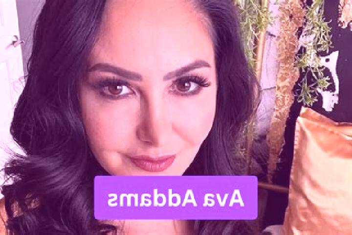 Layla, 20 — Escort in Brewster Hill, United States