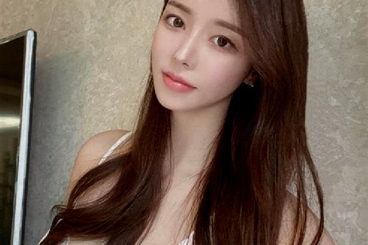 Layla, 20 — Escort in Datuan, China