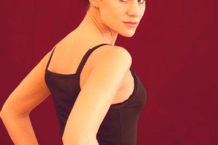 Layla, 20 — Escort in Glinka, Ukraine