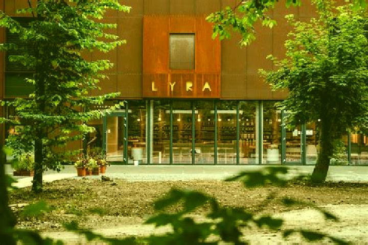 Layla, 20 — Escort in Ivanka pri Nitre, Slovakia