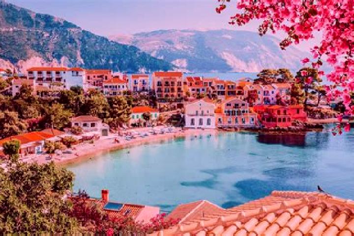 Layla, 20 — Escort in Mikrokampos, Greece
