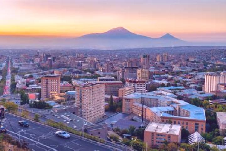 Layla, 20 — Escort in Musaler, Armenia
