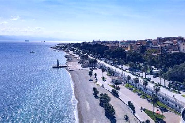 Layla, 20 — Escort in Reggio Calabria, Italy