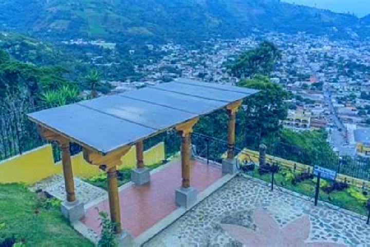 Layla, 20 — Escort in Santa Catarina Barahona, Guatemala