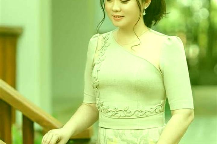 Layla, 20 — Escort in Sar Bu Taung, Myanmar