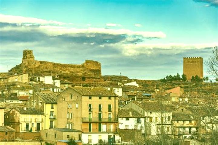 Layla, 20 — Escort in Villarroya de la Sierra, Spain