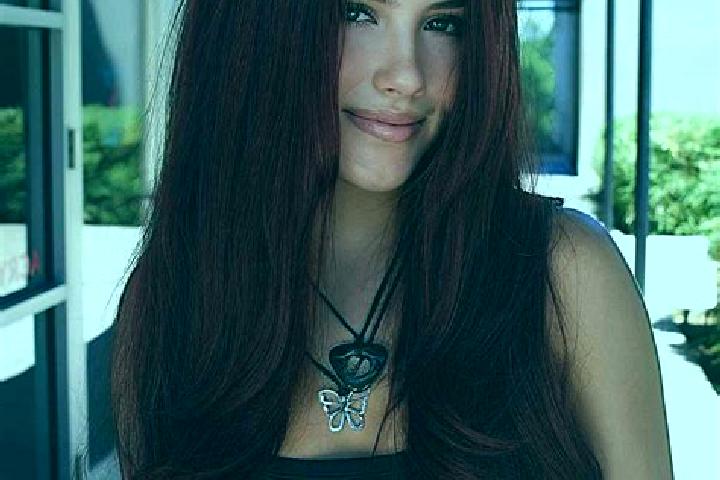 Layla, 21, a auburn dark-eyed mixed companion based in Thi Tran Yen The. Offering OWO, Roleplay, Striptease. Available for incall and outcall, overnight book...