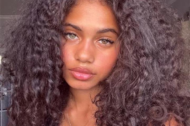 Layla, 21, a black grey-eyed ebony companion based in Sayat. Offering Striptease, A-Level, Roleplay. Available for incall and outcall, day and evening dates.