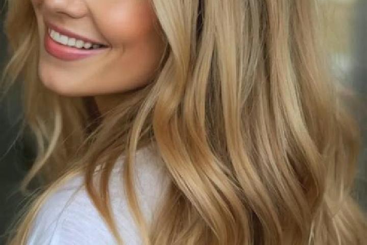 Layla, 21, a blonde hazel-eyed mixed companion based in Dusit. Offering Deep French Kissing, Striptease, Tantra, BDSM. Available for incall and outcall, over...