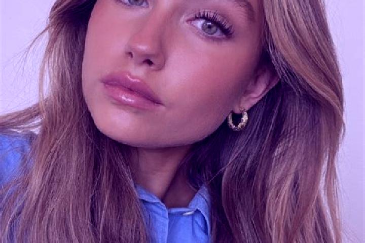 Layla, 21, a dark blonde green-eyed ebony companion based in Rillaar. Offering Erotic Massage, Overnight, Tantra, Deep French Kissing. Available for incall a...