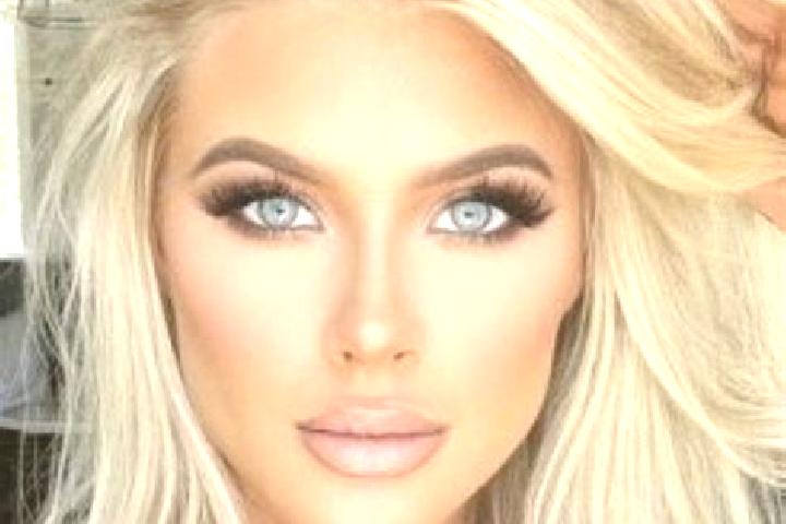Layla, 21, a platinum blonde hazel-eyed asian companion based in Brittingham. Offering Roleplay, Fetish, A-Level, Dinner Date. Available for incall and outca...