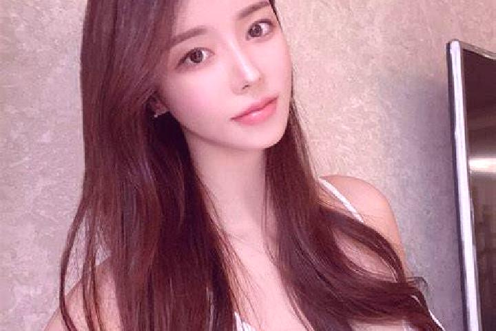 Layla, 21 — Escort in Annae, South Korea