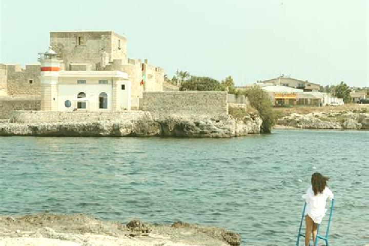 Layla, 21 — Escort in Brucoli, Italy