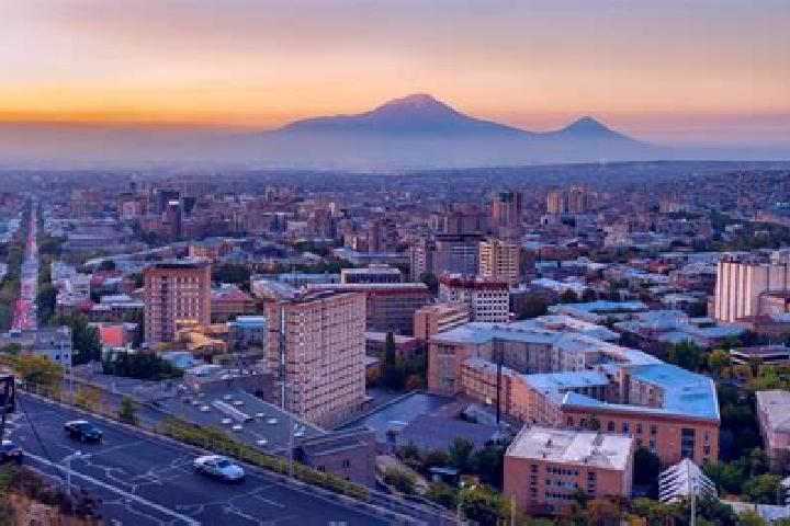 Layla, 21 — Escort in Haytagh, Armenia