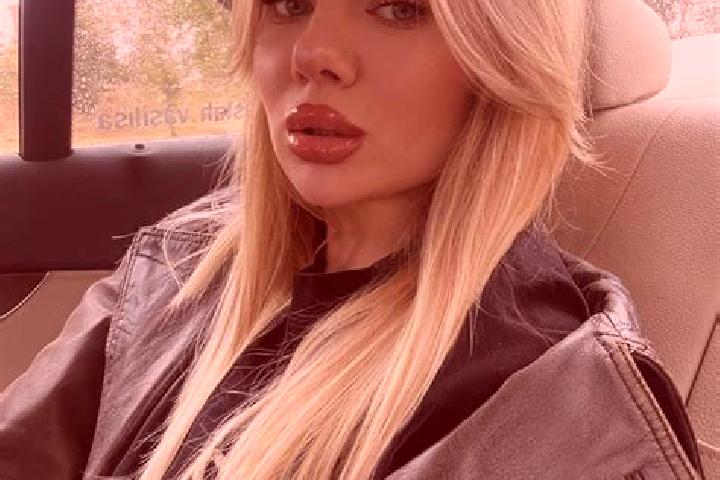 Layla, 21 — Escort in Maerstetten-Dorf, Switzerland
