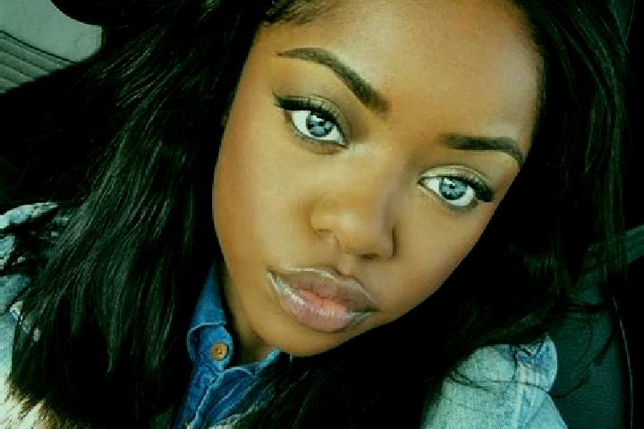 Layla, 22, a auburn blue-eyed ebony companion based in Donghuishe. Offering Striptease, Fetish, Party Girl. Available for incall and outcall, overnight booki...