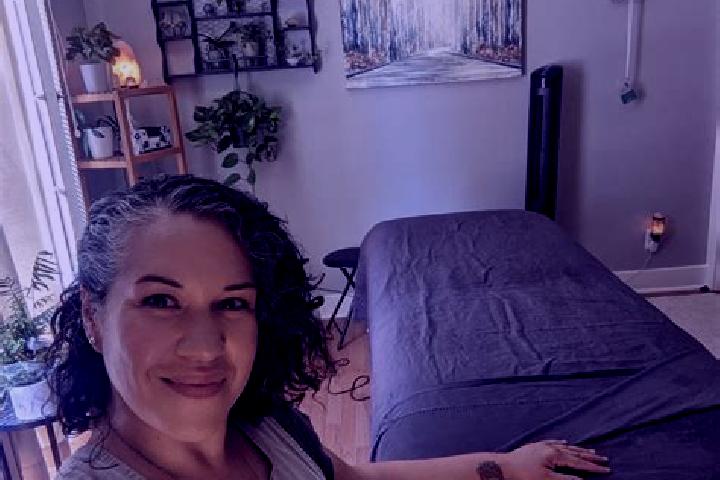 Layla, 22, a auburn grey-eyed ebony companion based in Puno. Offering Massage, 69, Roleplay, GFE, Erotic Massage. Available for incall and outcall, day and e...