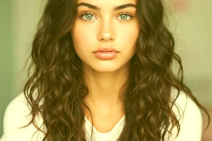 Layla, 22, a auburn hazel-eyed mediterranean companion based in Banawang. Offering Erotic Massage, Party Girl, 69, OWO, Girlfriend Experience. Available for ...