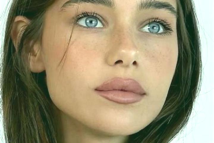 Layla, 22, a brunette brown-eyed middle eastern companion based in Jajarkrajan. Offering Deep French Kissing, 69, Party Girl, Couples. Available for incall a...