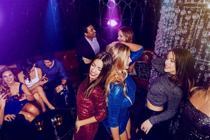 Layla, 22, a chestnut blue-eyed european companion based in La Trinite-sur-Mer. Offering Travel Companion, CIM, Striptease. Available for incall and outcall,...