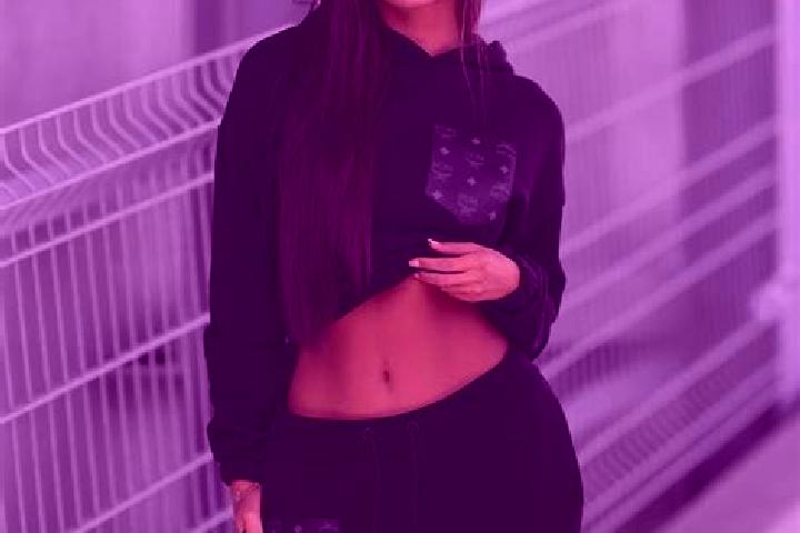 Layla, 22 — Escort in Becheln, Germany