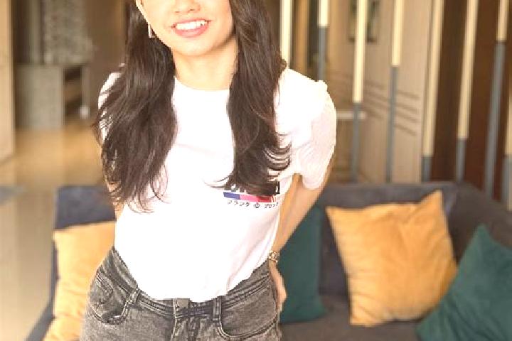Layla, 22 — Escort in Borjabad, Spain