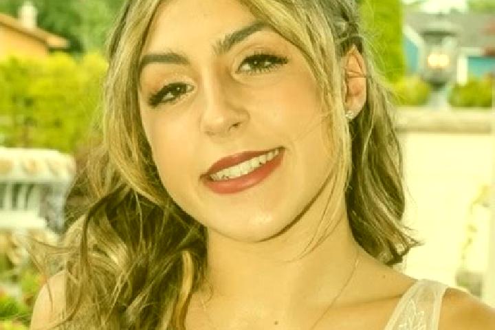 Layla, 22 — Escort in Hackettstown, United States