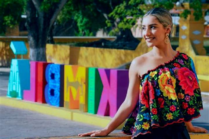 Layla, 22 — Escort in Kimbila, Mexico