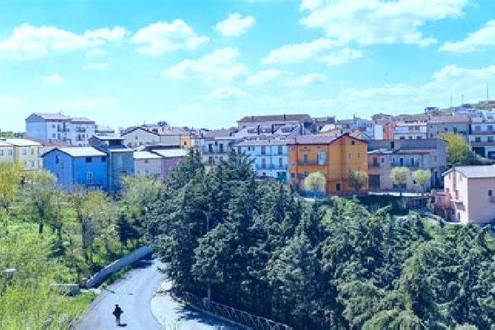Layla, 22 — Escort in San Chirico Nuovo, Italy