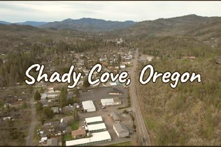 Layla, 22 — Escort in Shady Cove, United States