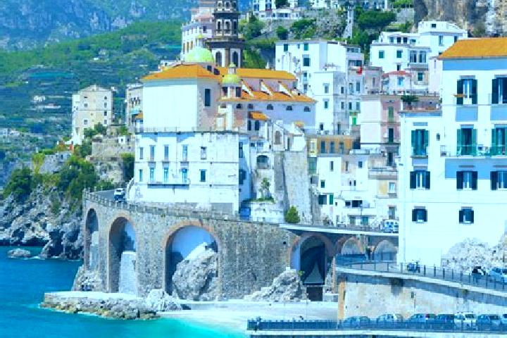 Layla, 22 — Escort in Terenzo, Italy