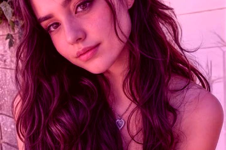 Layla, 23, a black hazel-eyed slavic companion based in Mandalgarh. Offering Travel Companion, Deep French Kissing, CIM, Overnight, GFE. Available for incall...