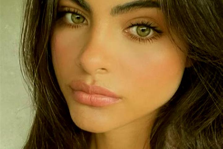 Layla, 23, a brunette amber-eyed middle eastern companion based in Tapioles. Offering Travel Companion, Duos, Massage, Prostate Massage. Available for incall...