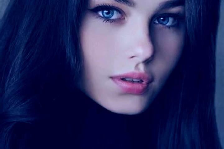 Layla, 23, a brunette grey-eyed slavic companion based in Urbano Santos. Offering Striptease, Dinner Date, Prostate Massage, Fetish. Available for incall and...