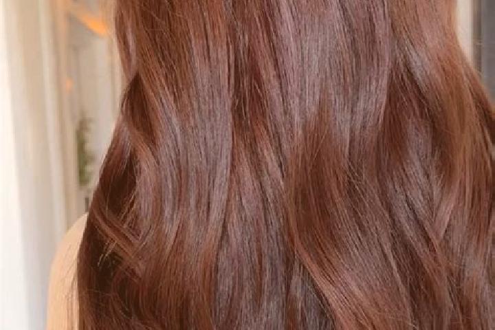 Layla, 23, a red brown-eyed mediterranean companion based in Greystoke. Offering Striptease, Tantra, Party Girl, Massage. Available for incall and outcall, d...