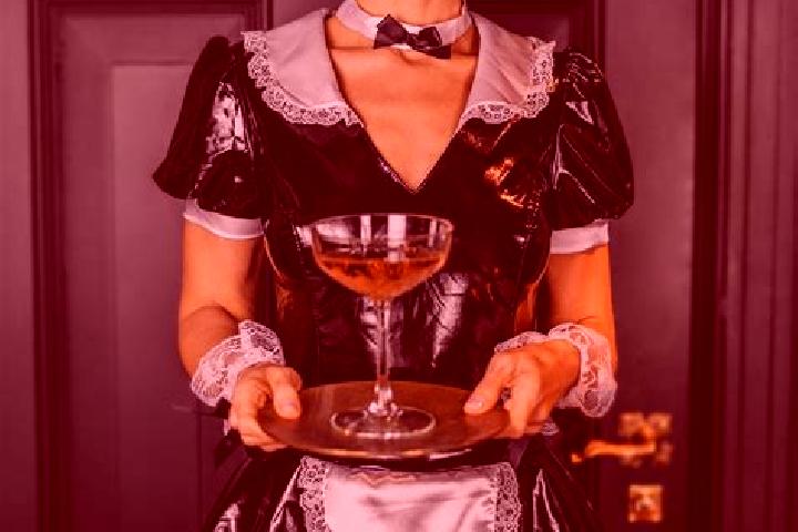 Layla, 23, a red green-eyed caucasian companion based in Mishima. Offering Dinner Date, Fetish, Striptease. Available for incall and outcall, day and evening...
