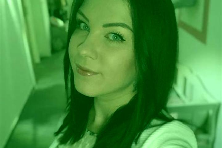Layla, 23 — Escort in Alsleben, Germany